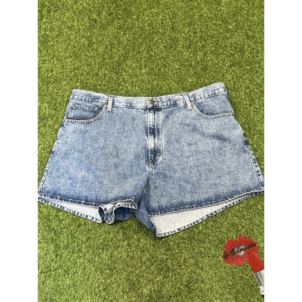 Levis High Waisted Mom Shorts Plus‎ 24W Medium Blue Wash Denim Jean Jorts Cotton